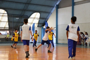 Esporte: Jornada de Descoberta e Crescimento em Goiânia