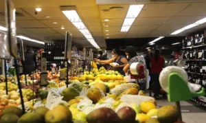 Crescimento Baixo e Inflação Alta: O Cenário Econômico Brasileiro