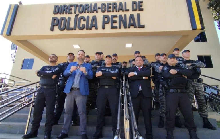 Goiás Homenageia Servidores por Apoio às Vítimas de Desastre no RS
